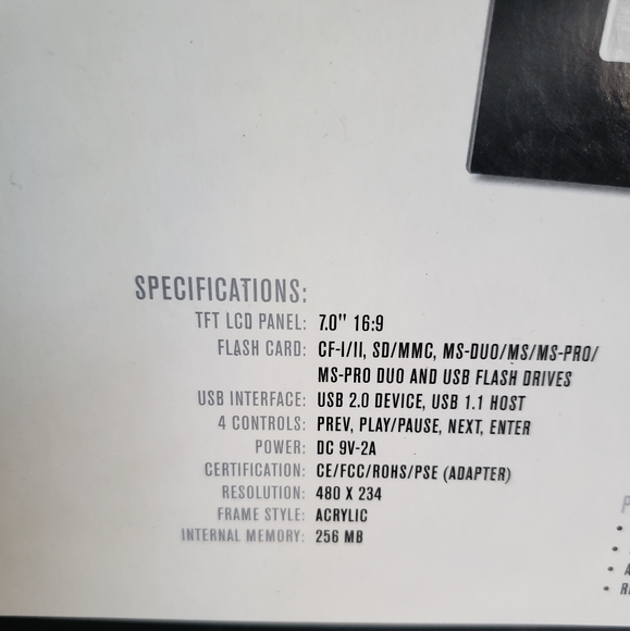 7inch Re:nu age defy LCD digital media screen. NWT - Picture 3 of 4